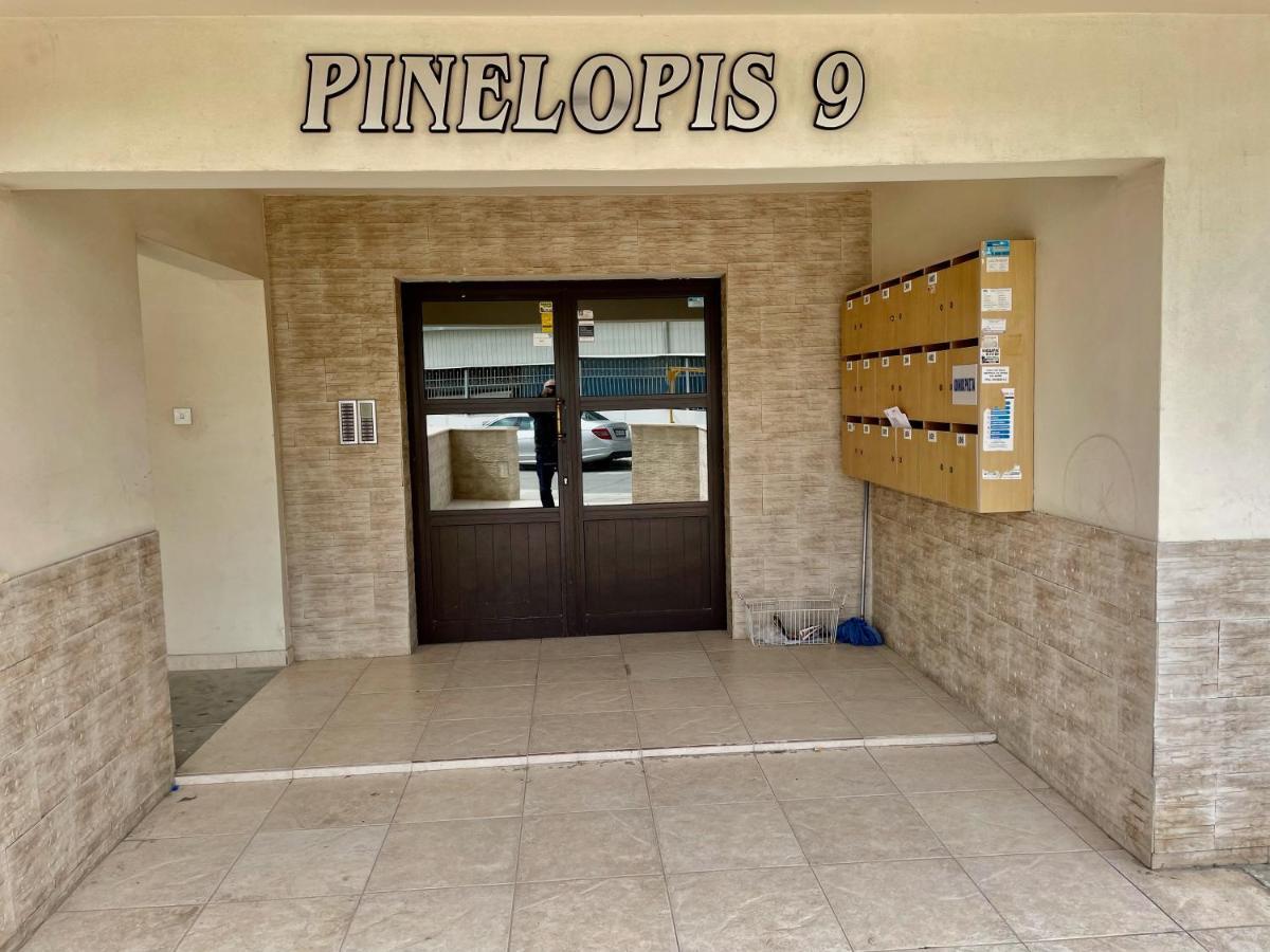 Cyprus Penelope Apartment ลาร์นาคา ภายนอก รูปภาพ