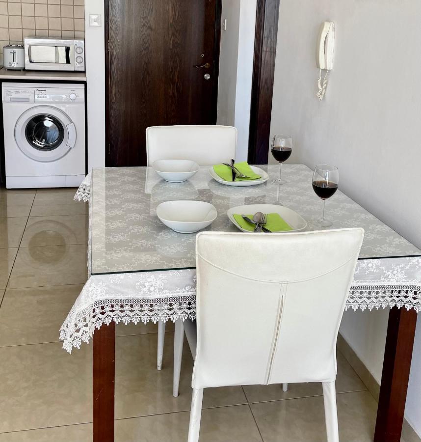 Cyprus Penelope Apartment ลาร์นาคา ภายนอก รูปภาพ