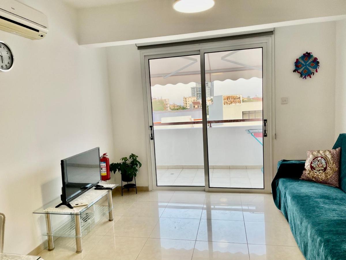 Cyprus Penelope Apartment ลาร์นาคา ภายนอก รูปภาพ