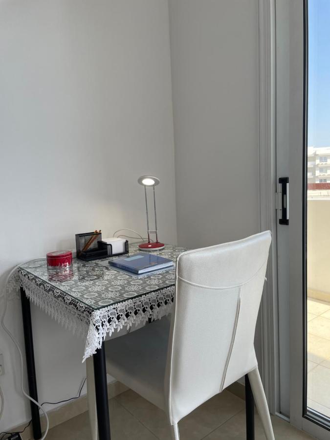 Cyprus Penelope Apartment ลาร์นาคา ภายนอก รูปภาพ